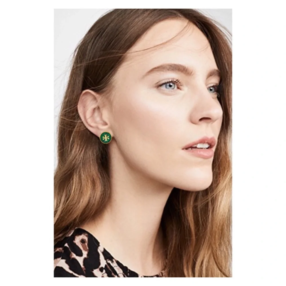 Tory Burch • Green Semiprecious Stone Logo Set